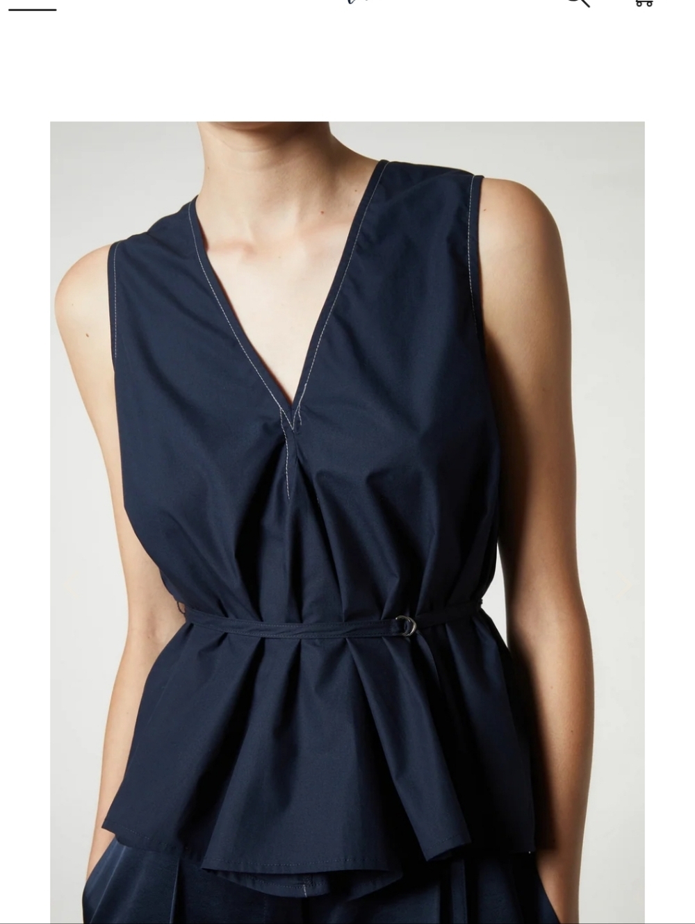 Saint Art Katya v-neck poplin tie blouse Toop XL